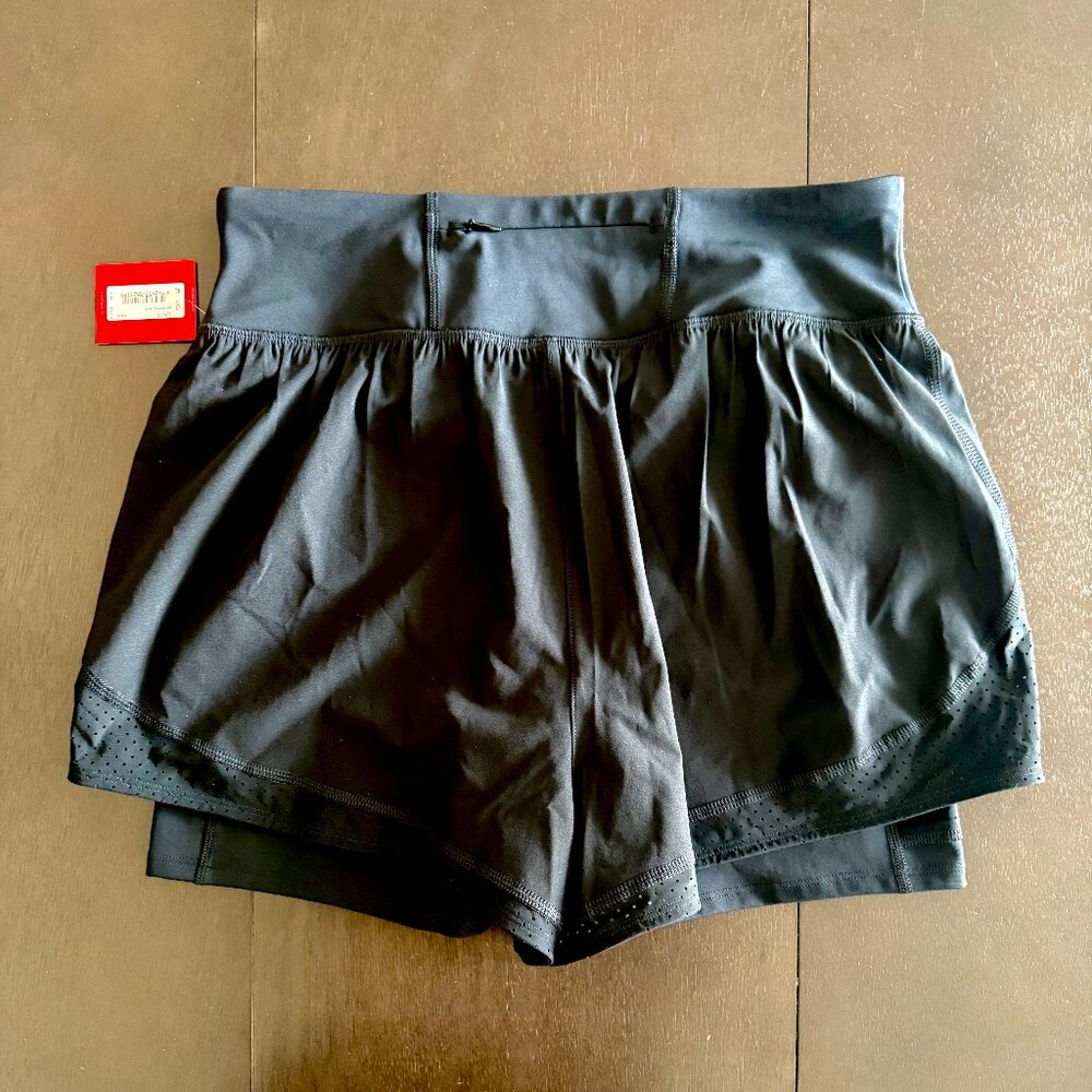 NWT Spanx Get Moving Short Black Large Built-In Spandex Shorts - Picture 6 of 6